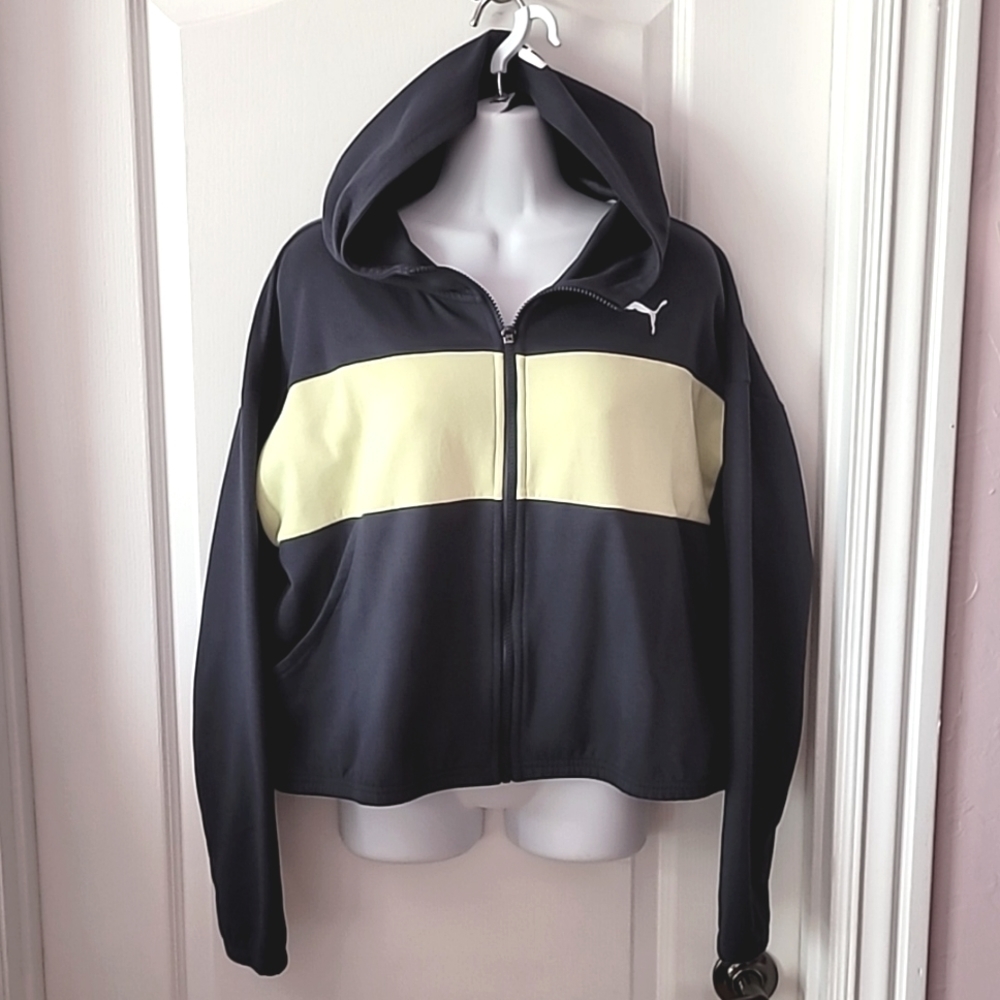 Puma Women's Cropped Hoodie